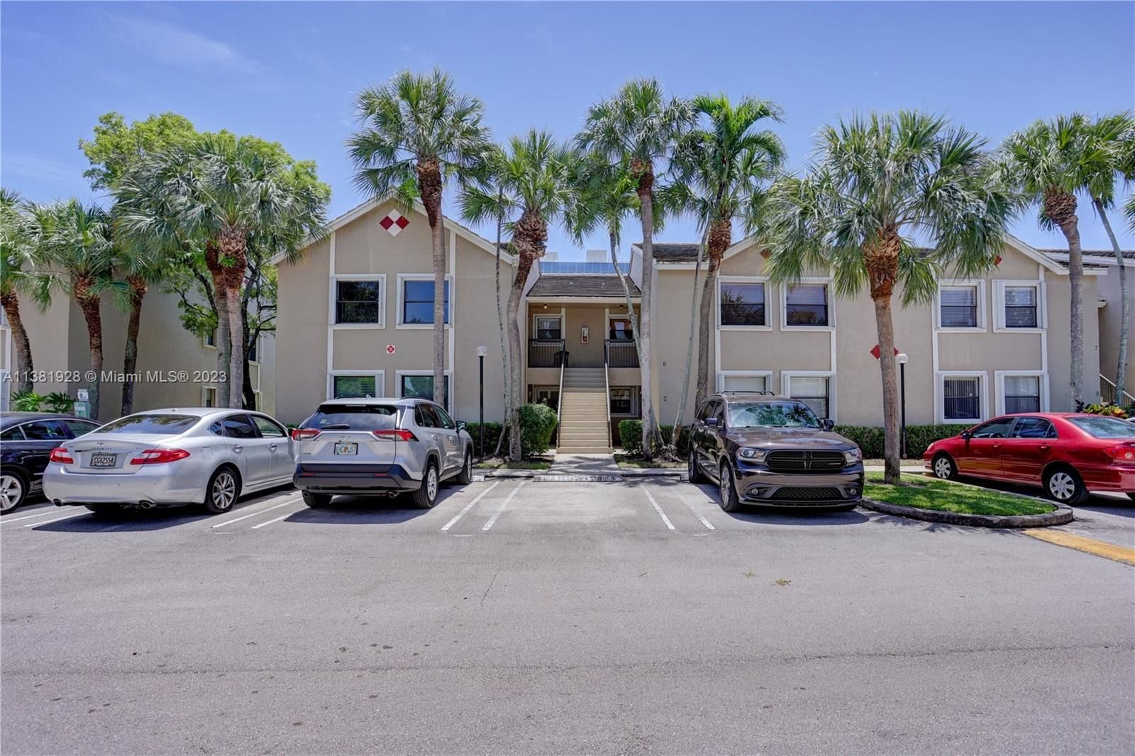 Real estate property located at 9633 Riverside Dr E5, Broward County, Coral Springs, FL