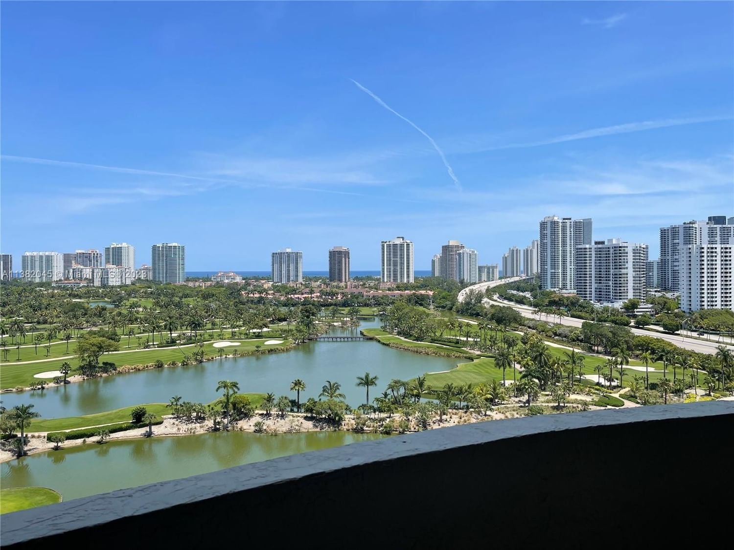 Real estate property located at 19501 Country Club Dr #1501, Miami-Dade County, TURNBERRY ON THE GREEN CO, Aventura, FL
