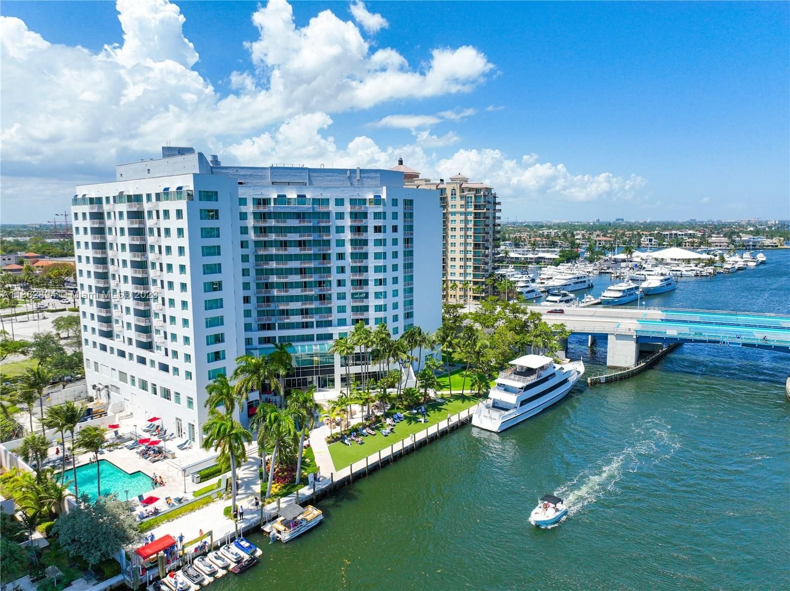 Real estate property located at 2670 Sunrise Blvd #328, Broward County, Fort Lauderdale, FL