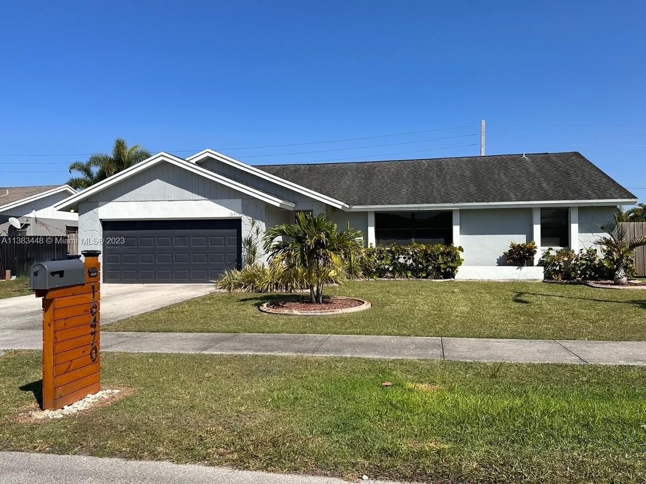 Real estate property located at 16470 299th Dr, Miami-Dade County, Homestead, FL