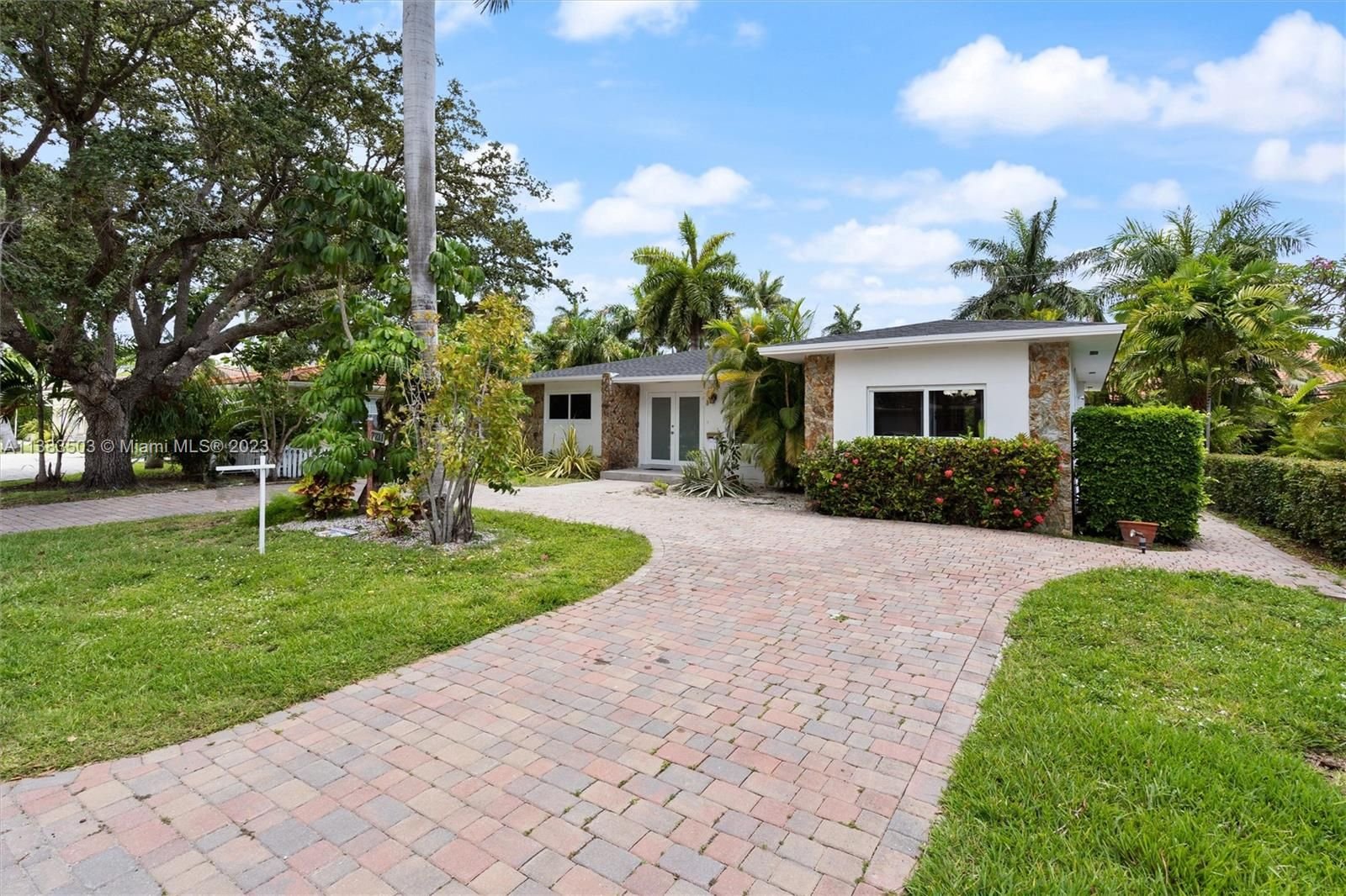 Real estate property located at 7731 Coquina Dr, Miami-Dade County, North Bay Village, FL