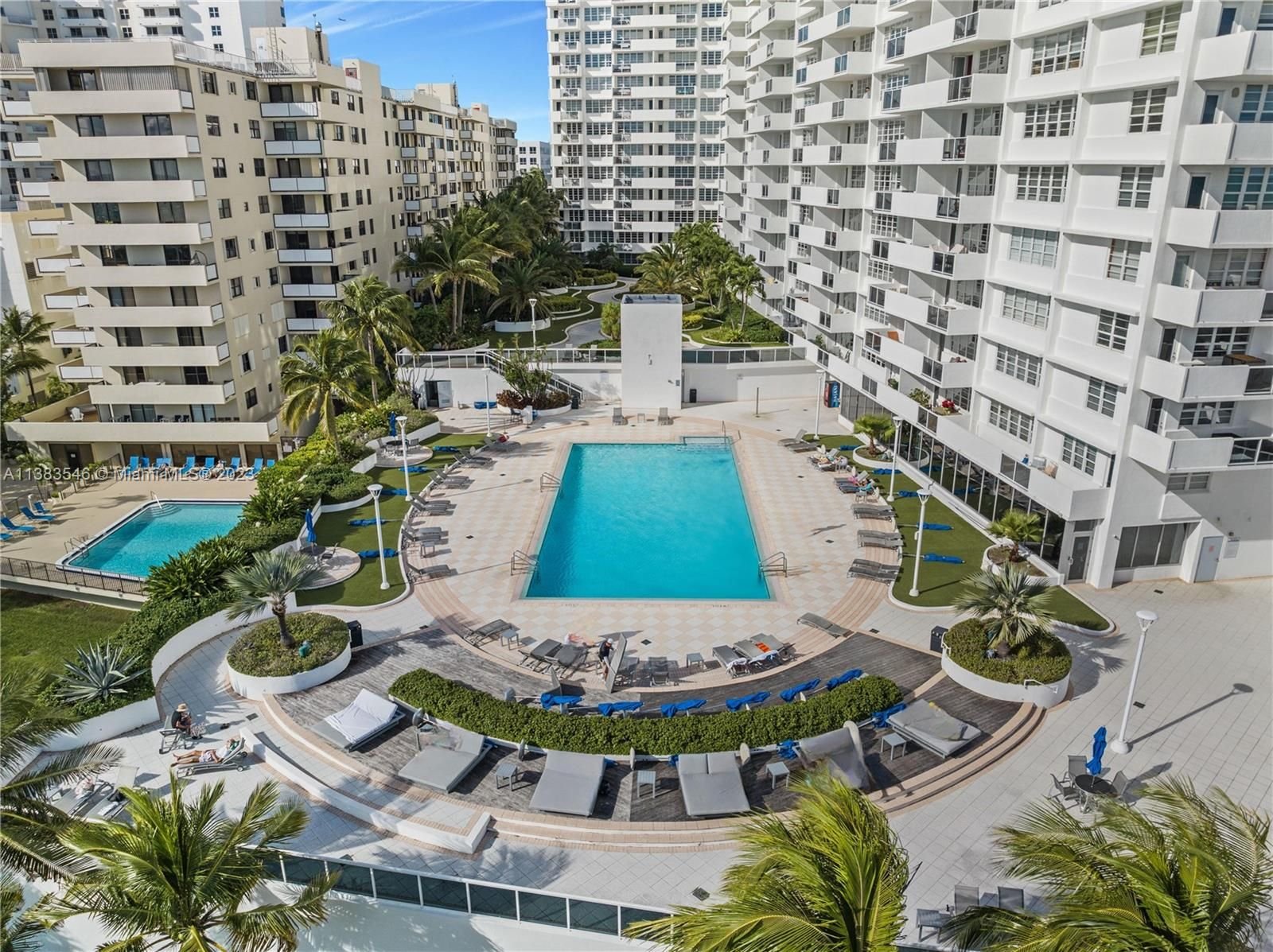 Real estate property located at 100 Lincoln Rd #407, Miami-Dade County, Miami Beach, FL