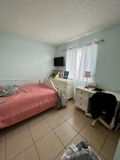Real estate property located at 15231 80th St #501, Miami-Dade County, Miami, FL