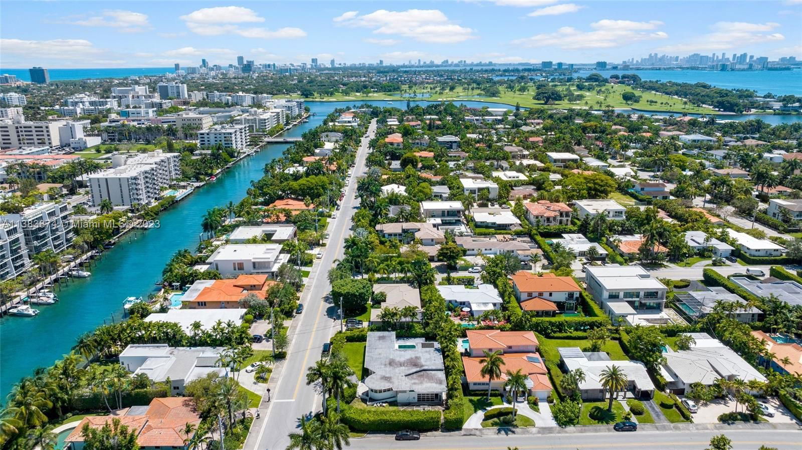 Real estate property located at 10040 Broadview Dr, Miami-Dade County, BAY HARBOR ISLAND, Bay Harbor Islands, FL