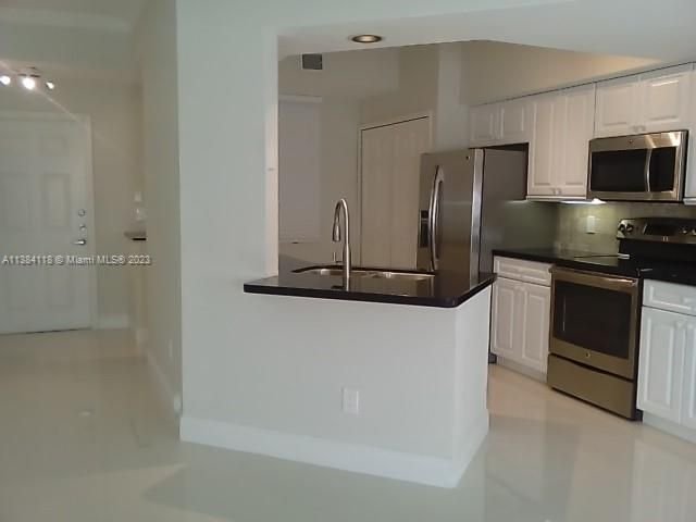 Real estate property located at 3115 184th St #4105, Miami-Dade County, Aventura, FL