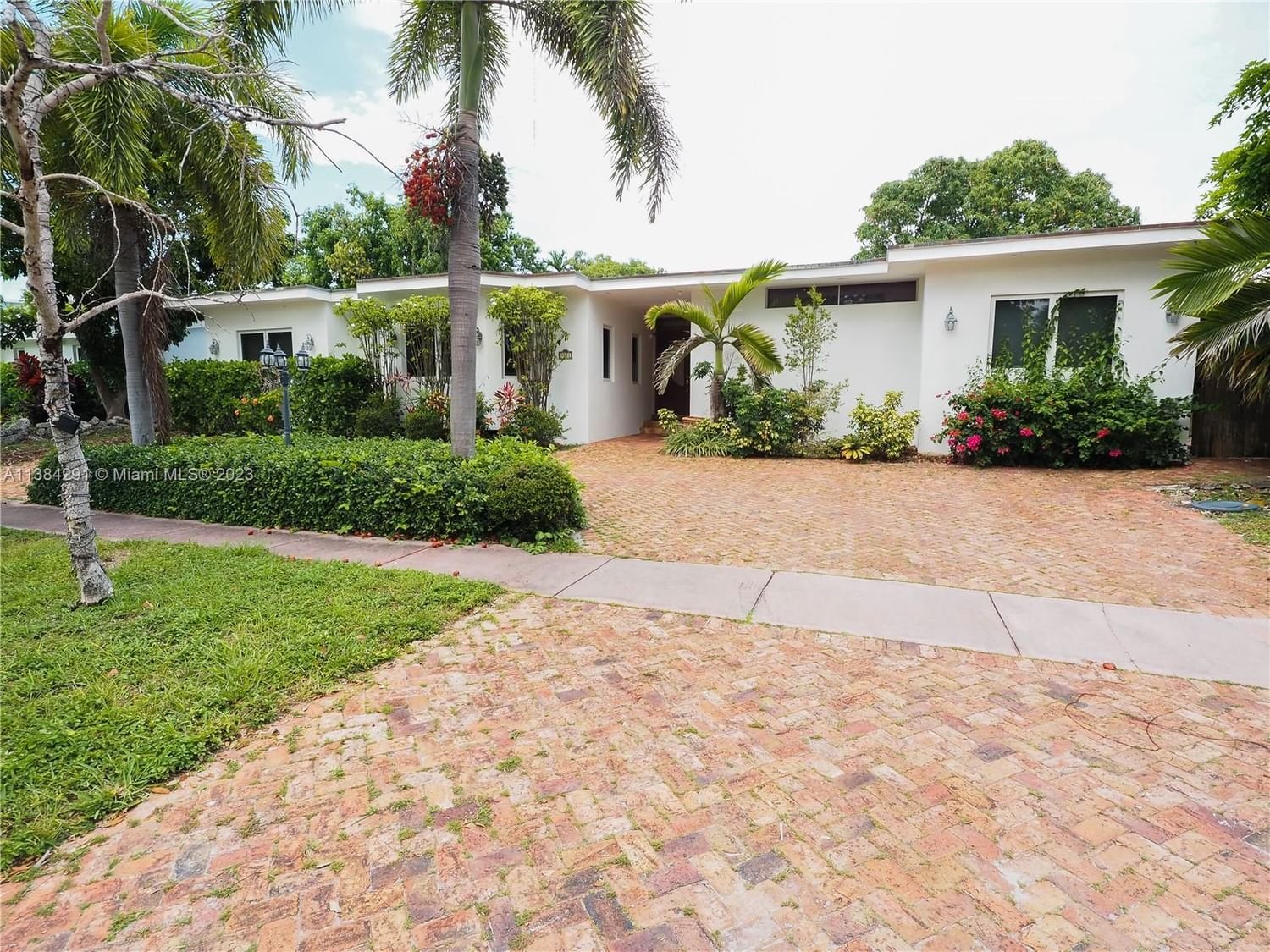 Real estate property located at 4581 Jefferson Ave, Miami-Dade County, Miami Beach, FL