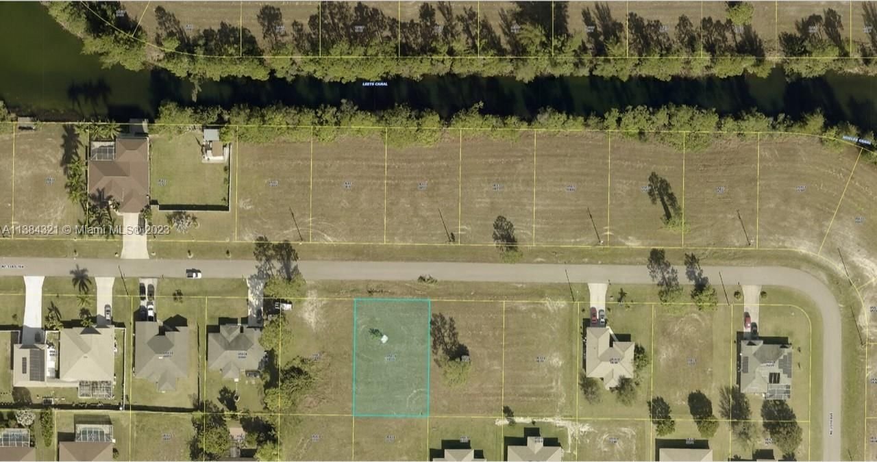 Real estate property located at 1912 33rd Terrace, Lee County, Cape Coral, FL