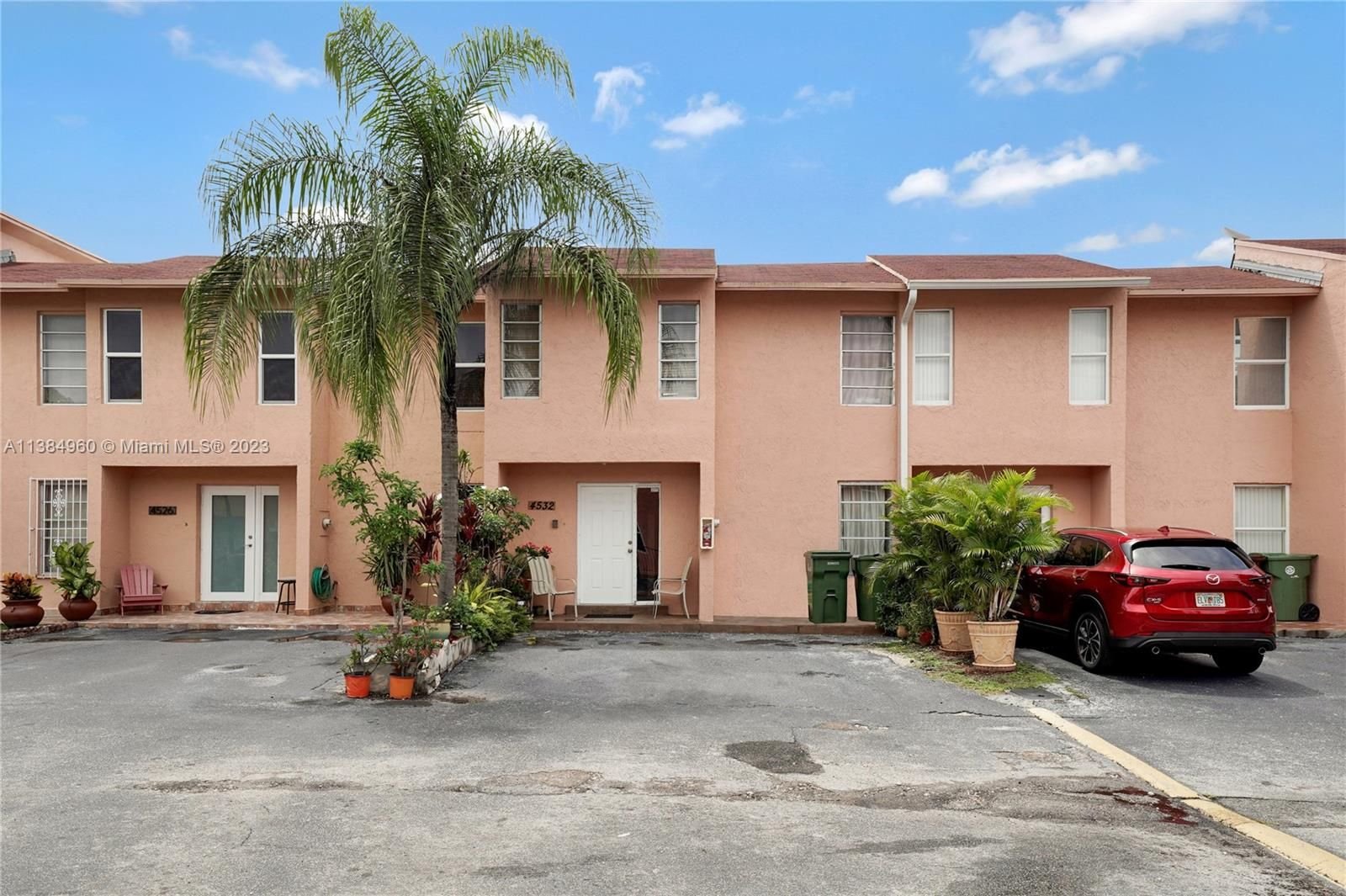 Real estate property located at 4532 14th Ct #303, Miami-Dade County, Hialeah, FL