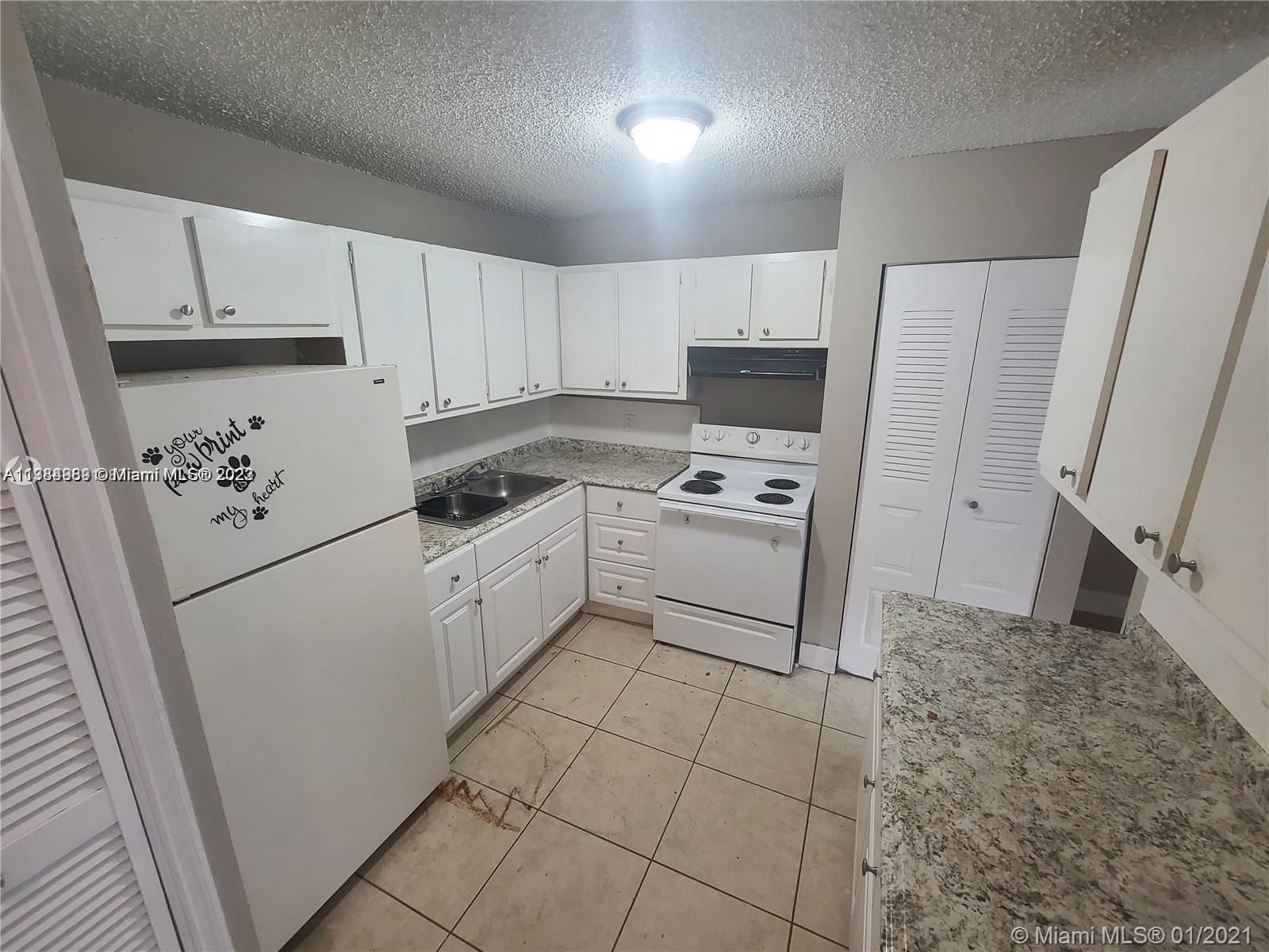Real estate property located at 5300 24th St #145, Broward County, Lauderhill, FL