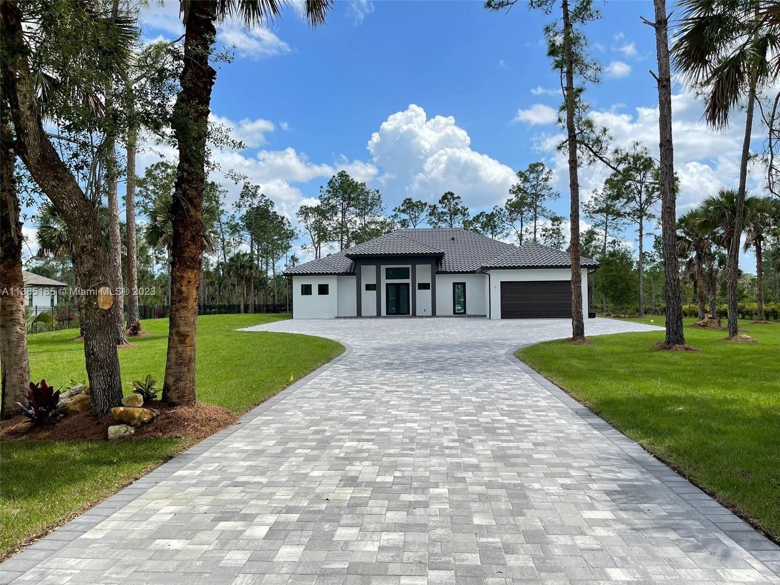 Real estate property located at 944 12th Ave Ne, Collier County, Naples, FL