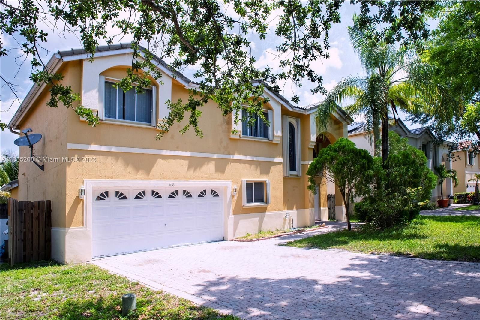 Real estate property located at 11331 Rockinghorse Rd, Broward County, Cooper City, FL
