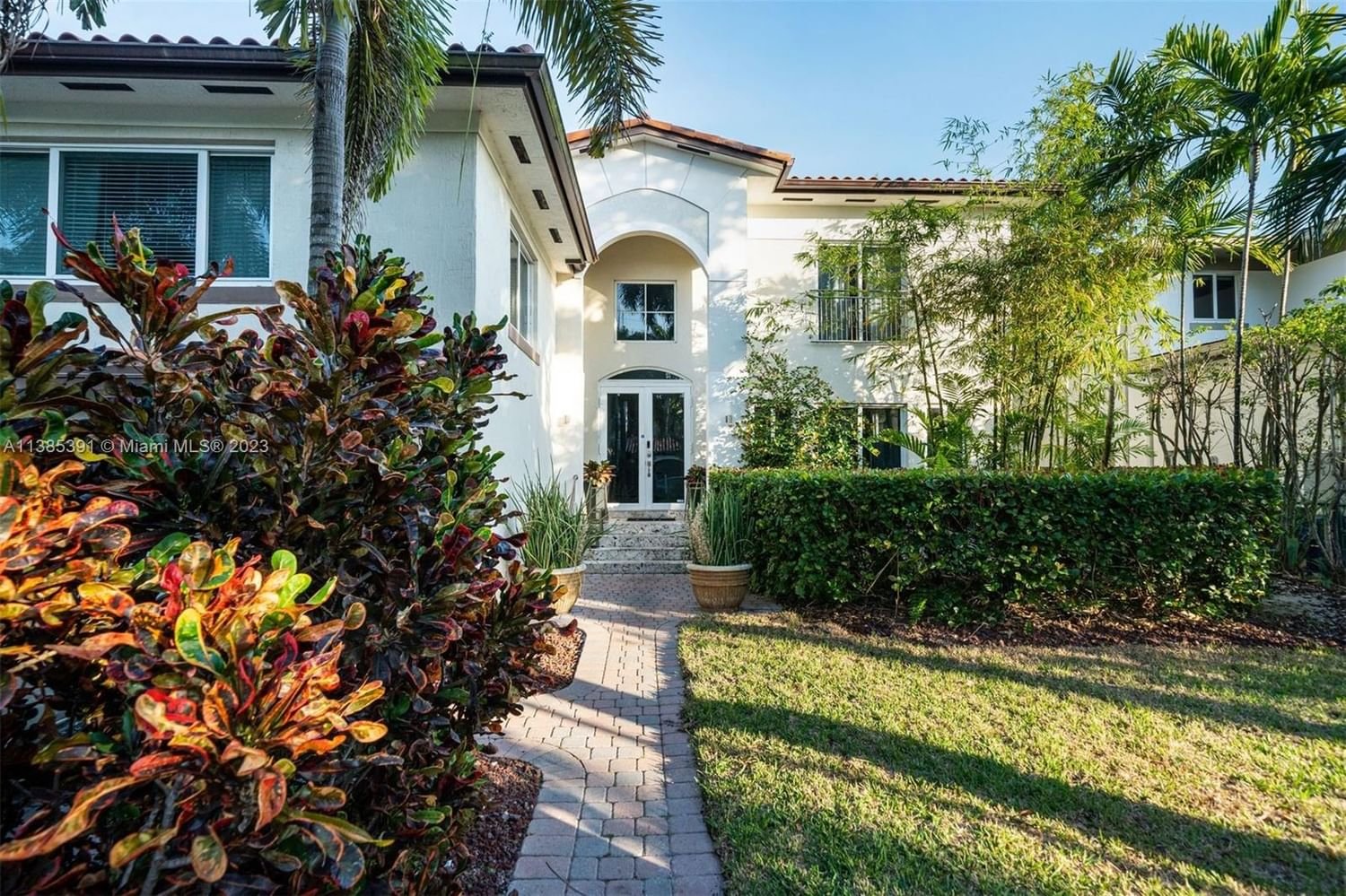 Real estate property located at 4419 Bay Rd, Miami-Dade County, Miami Beach, FL