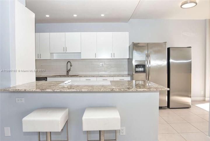 Real estate property located at 19355 Turnberry Way #3D, Miami-Dade County, Aventura, FL