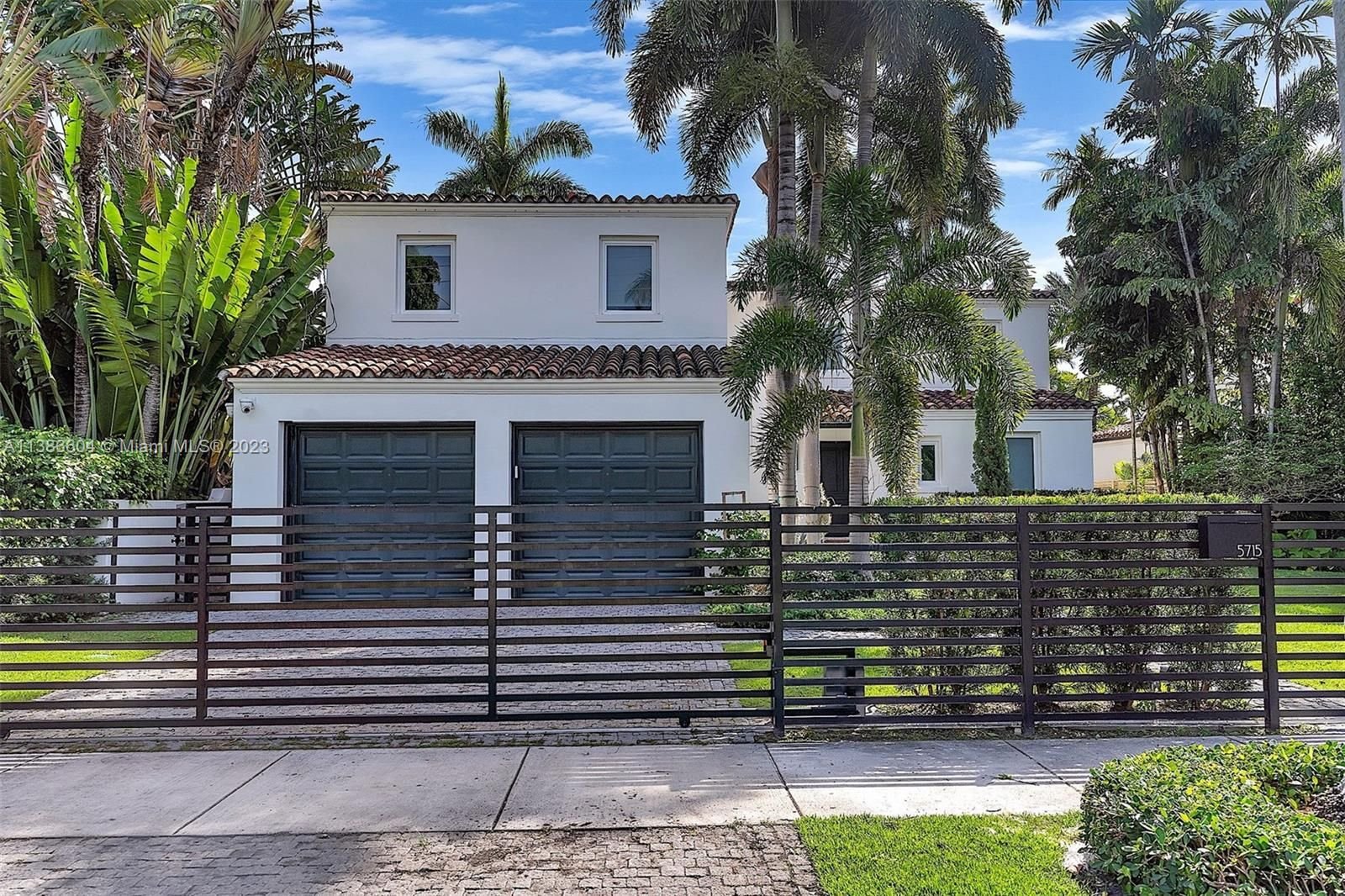 Real estate property located at 5715 Bay Rd, Miami-Dade County, Miami Beach, FL