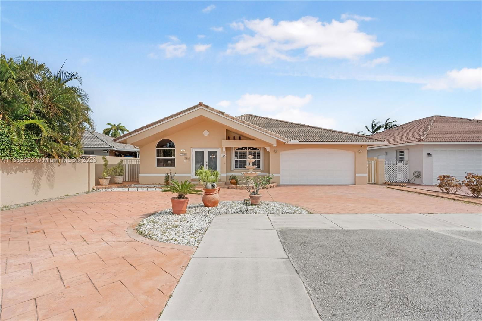 Real estate property located at 13932 26th Ter, Miami-Dade County, Miami, FL
