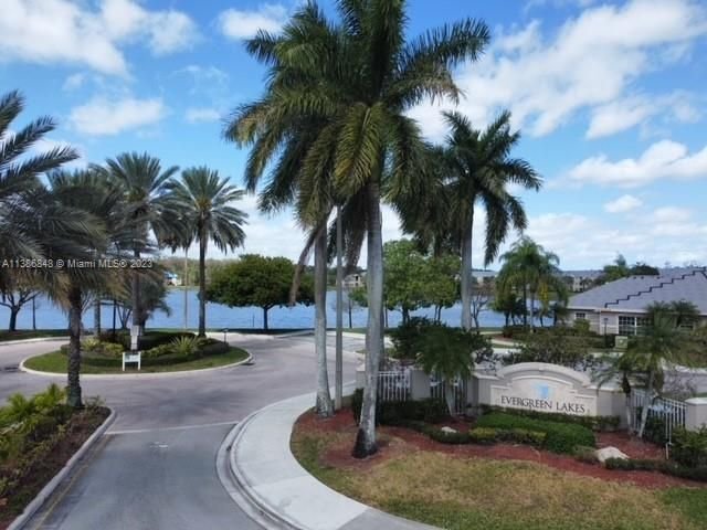 Real estate property located at 5025 Wiles Rd #105, Broward County, Coconut Creek, FL