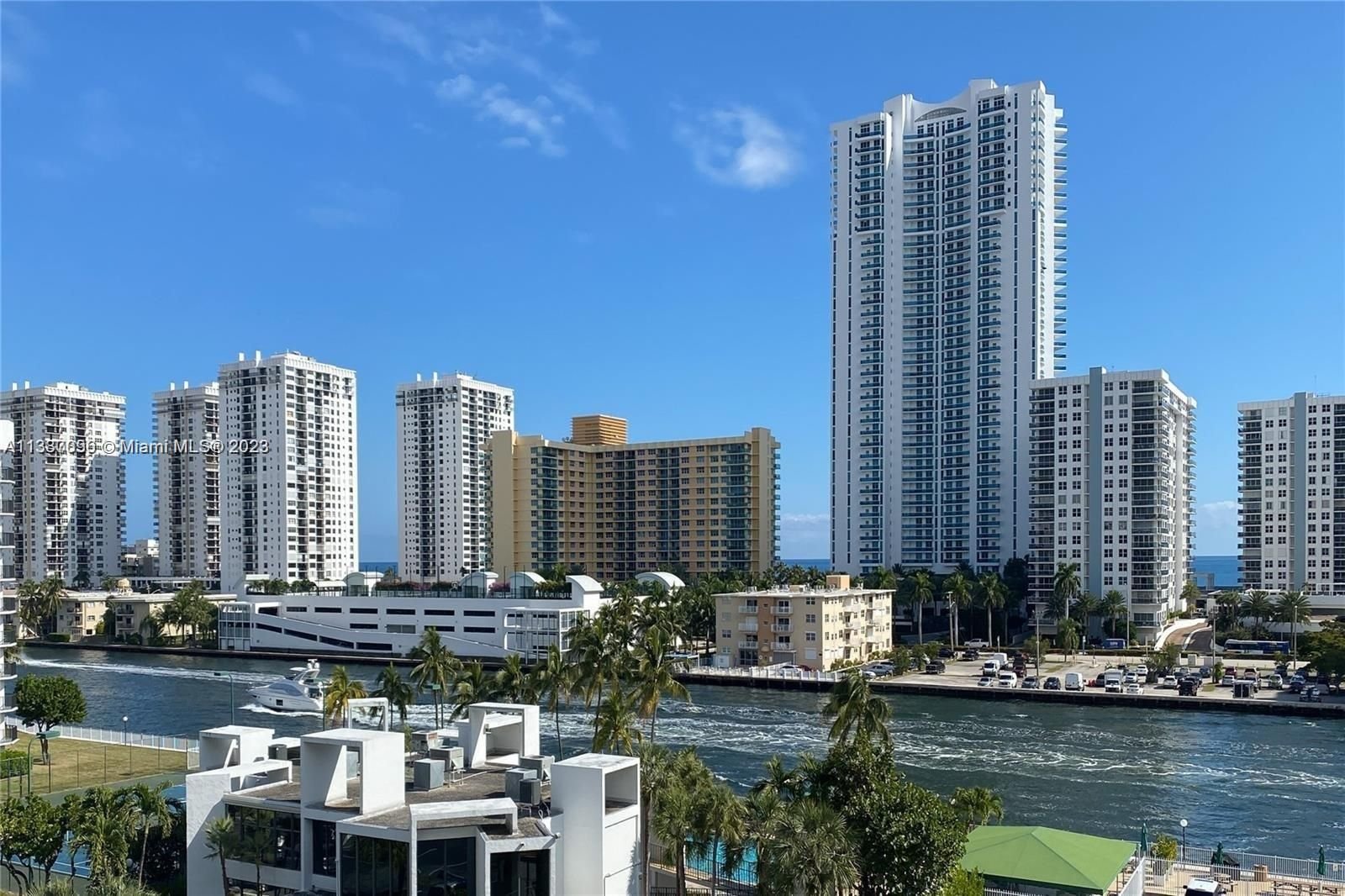 Real estate property located at 800 Parkview Dr #604, Broward County, Hallandale Beach, FL