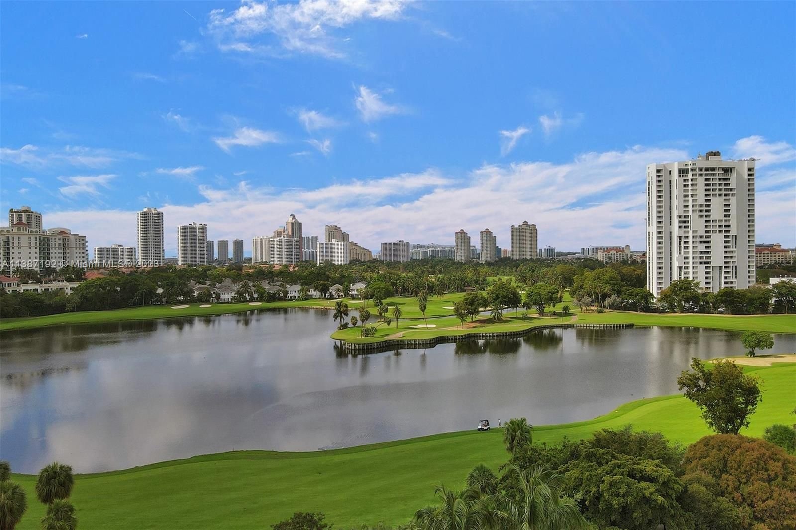 Real estate property located at 3625 Country Club Dr #1404, Miami-Dade County, Aventura, FL