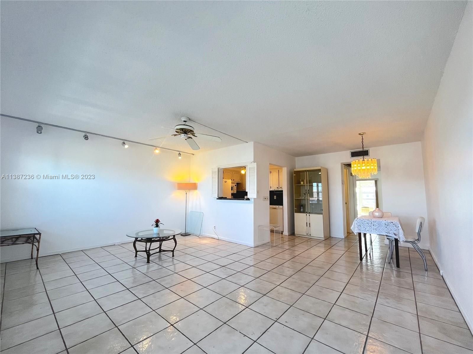 Real estate property located at 4123 Cambridge F #4123, Broward County, Deerfield Beach, FL