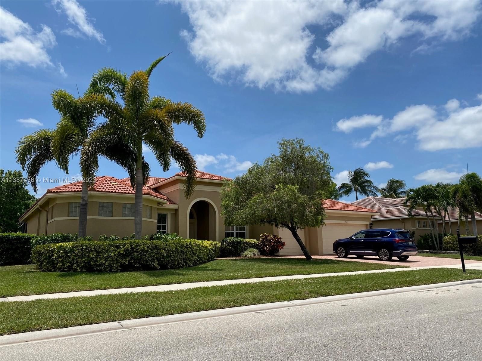 Real estate property located at 1549 Stonehaven Estates Dr, Palm Beach County, West Palm Beach, FL