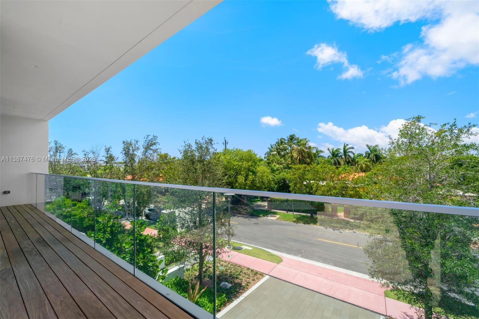 Real estate property located at 1011 48th St - Ritz Carlton Residences, Miami-Dade County, Miami Beach, FL