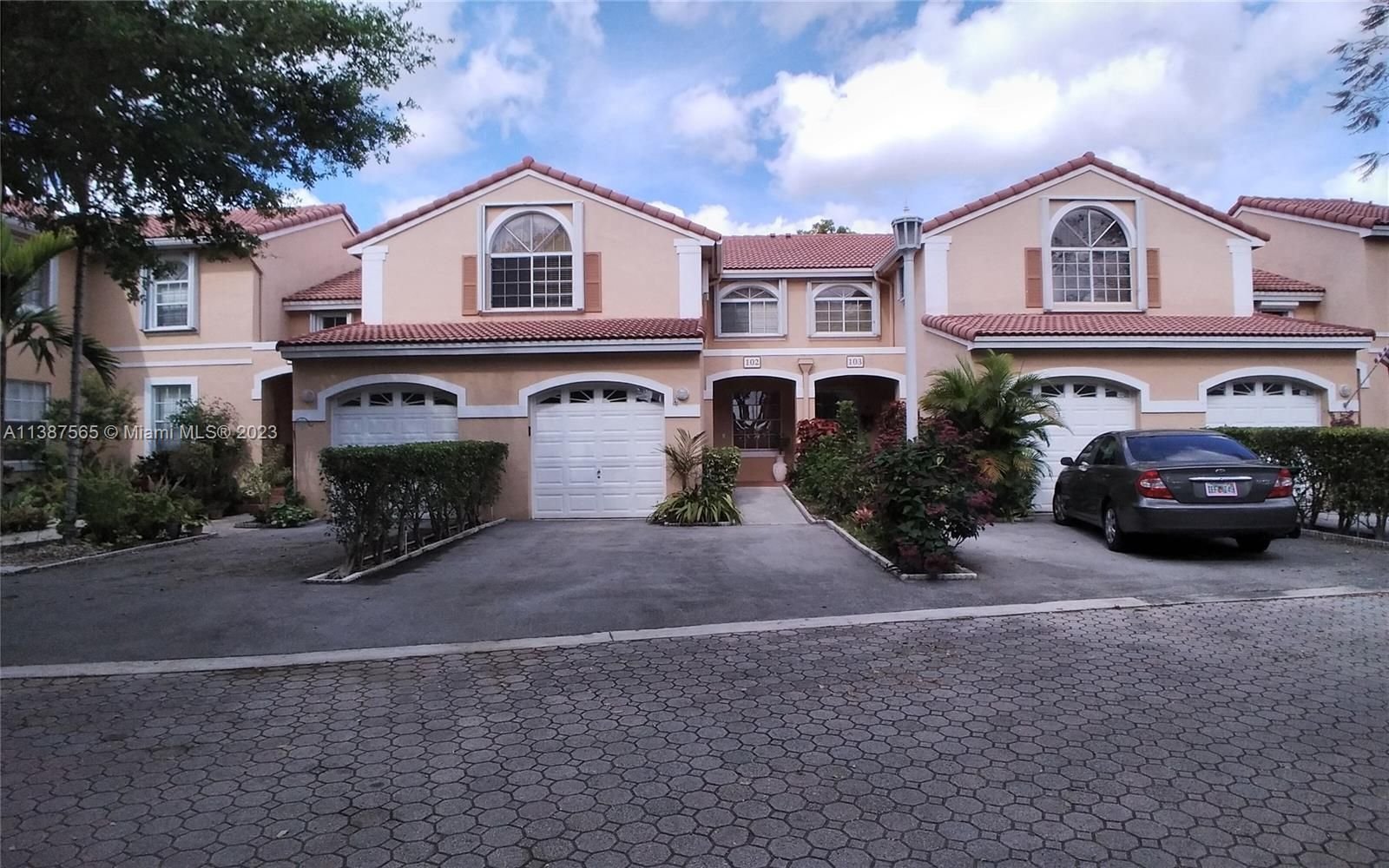 Real estate property located at 14715 Balgowan Rd #102-9, Miami-Dade County, Miami Lakes, FL