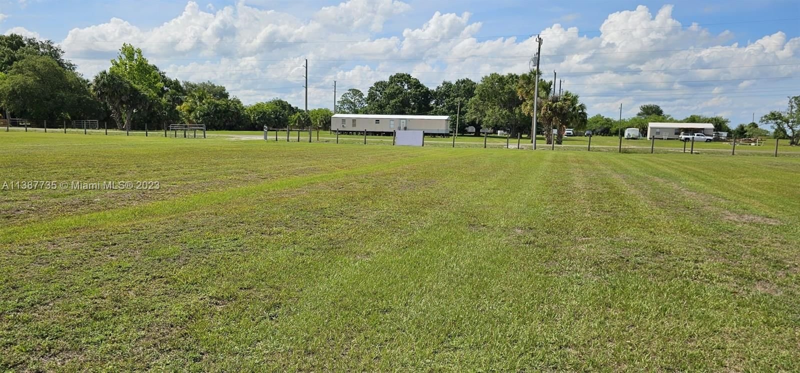 Real estate property located at 208 KILPATRICK RD, Hendry County, SEVEN K ESTATES S/D UNIT 2, Clewiston, FL