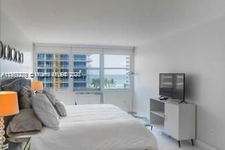 Real estate property located at 5750 Collins Ave #8H, Miami-Dade County, Miami Beach, FL