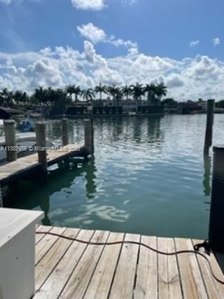 Real estate property located at 5005 Collins Av #c602, Miami-Dade County, Miami Beach, FL