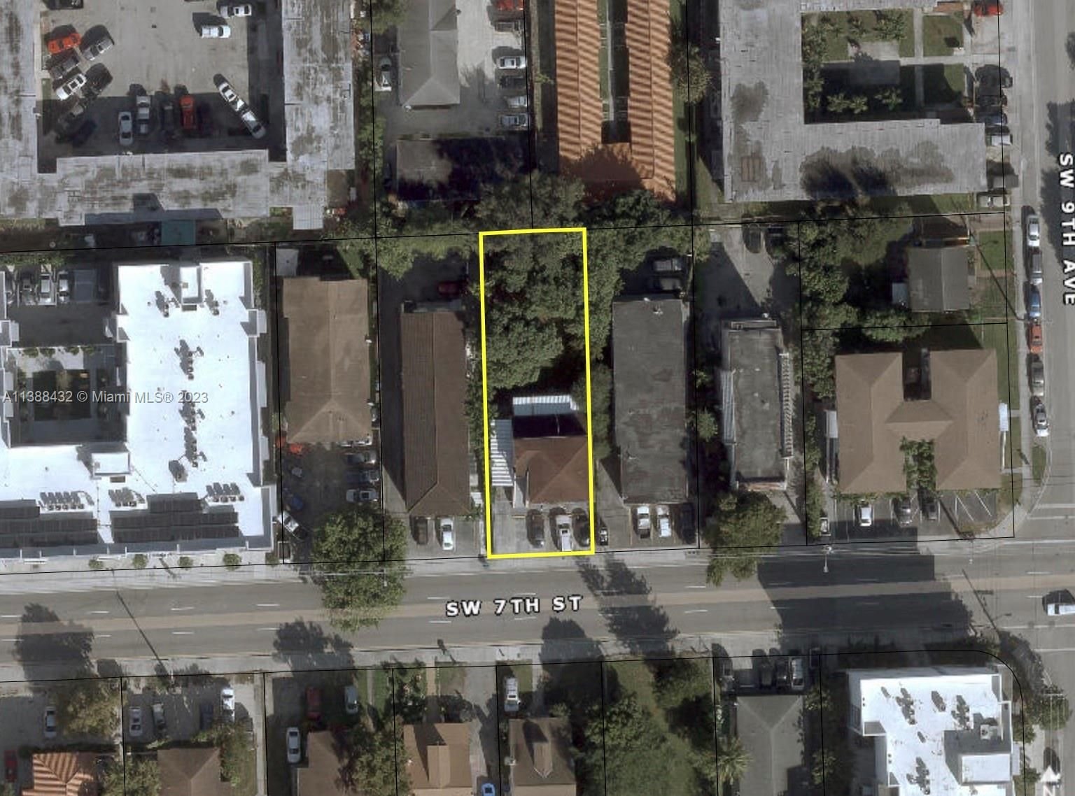 Real estate property located at 937 7th St, Miami-Dade County, Miami, FL