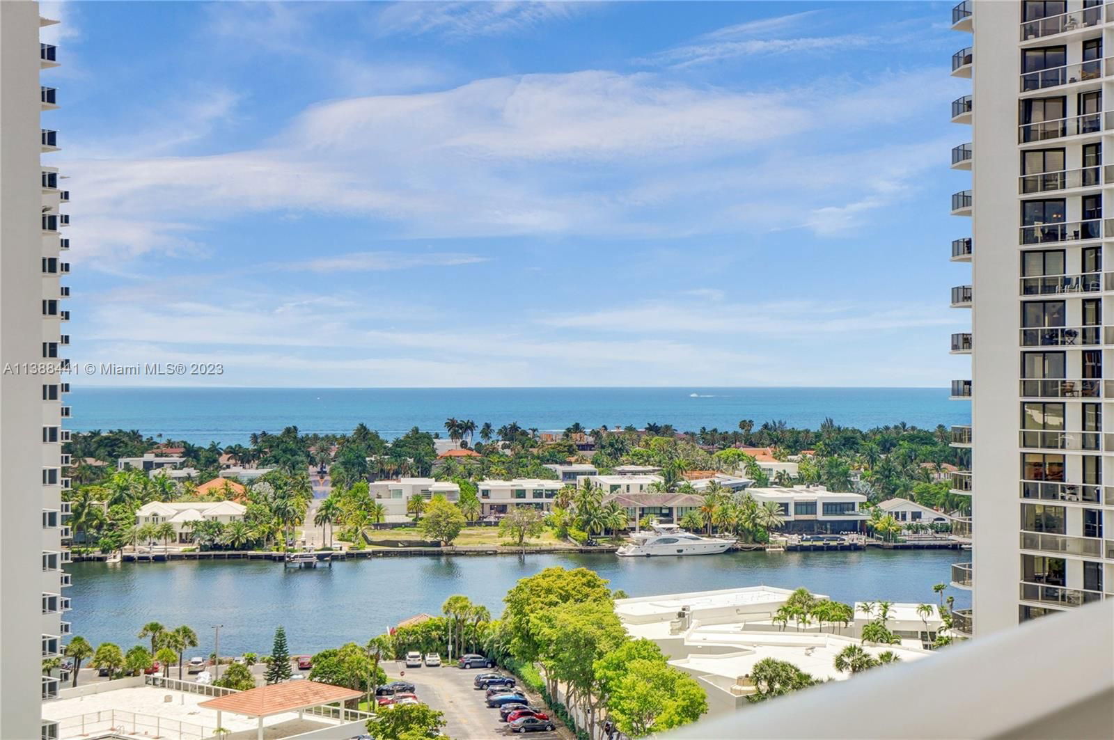 Real estate property located at 3731 Country Club Dr #1529, Miami-Dade County, Aventura, FL