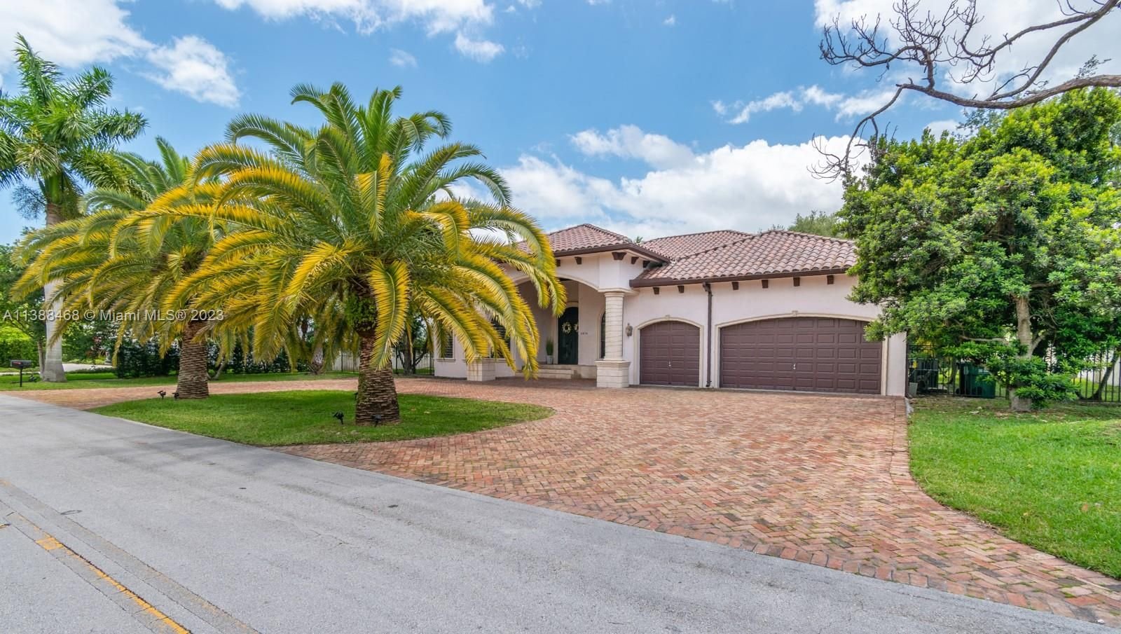 Real estate property located at 6874 57th Ter, Miami-Dade County, Miami, FL