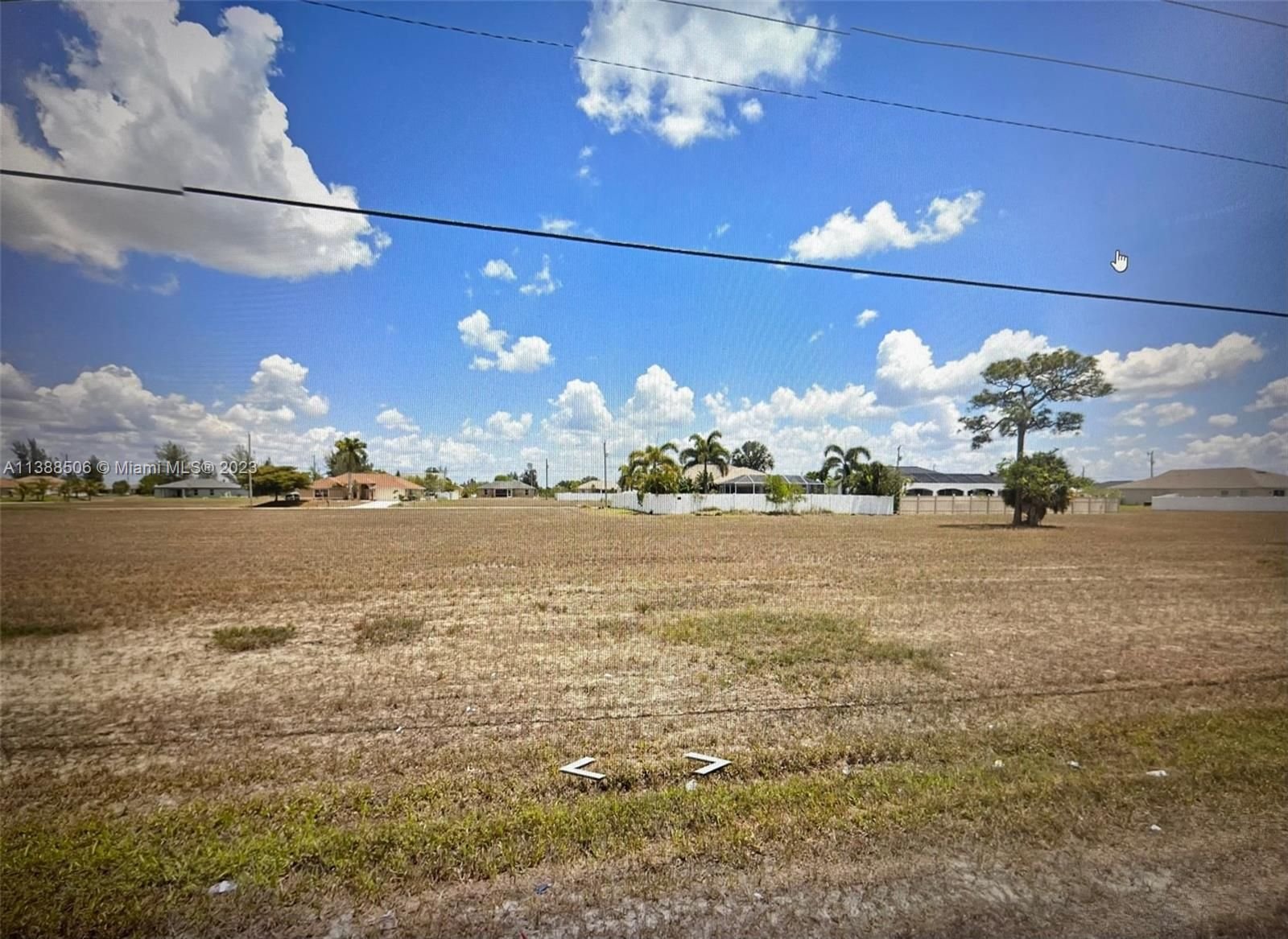Real estate property located at 1725 Santa Barbara Blvd N, Lee County, Cape Coral, FL