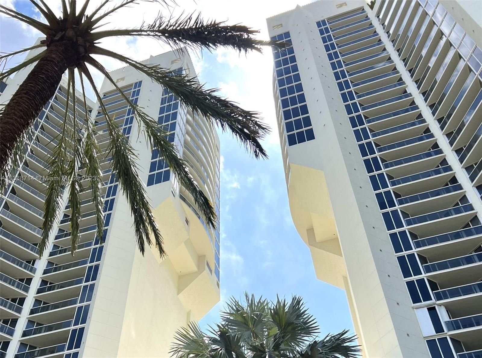Real estate property located at 19333 Collins Ave #1209, Miami-Dade County, Sunny Isles Beach, FL