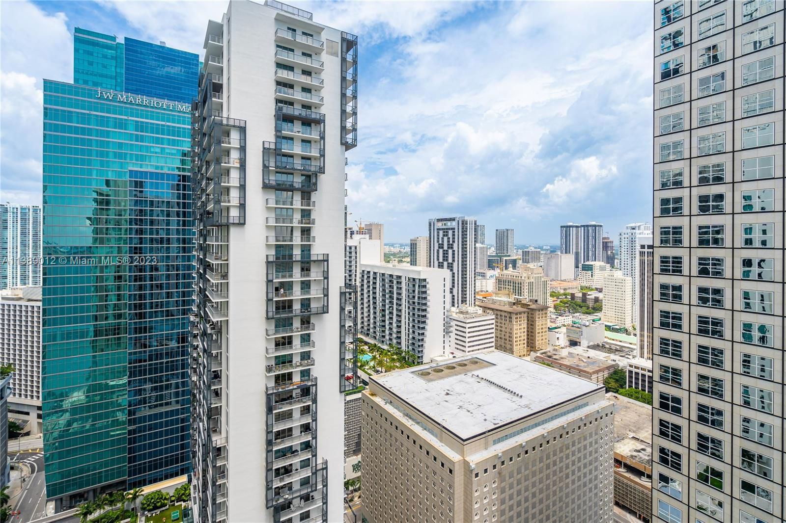 Real estate property located at 300 Biscayne Blvd T-3309, Miami-Dade County, Miami, FL