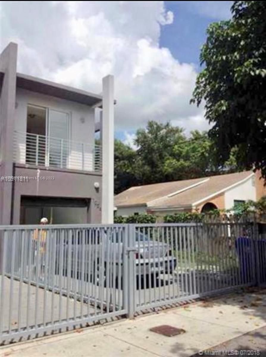 Real estate property located at 7006 5th Ave #7006, Miami-Dade County, Miami, FL