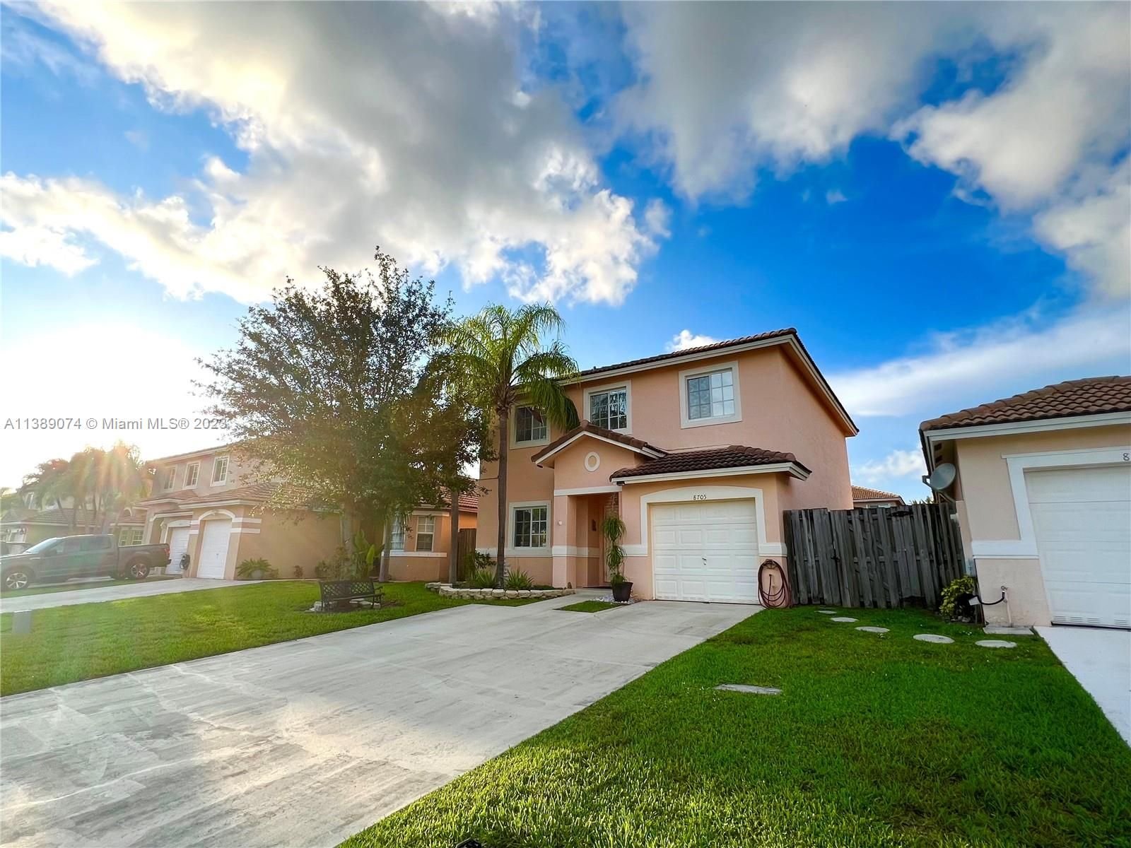 Real estate property located at 8705 214th St, Miami-Dade County, Cutler Bay, FL
