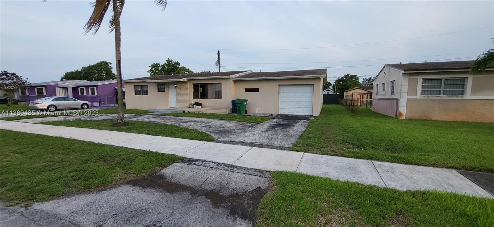 Real estate property located at 2440 182nd Ter, Miami-Dade County, Miami Gardens, FL