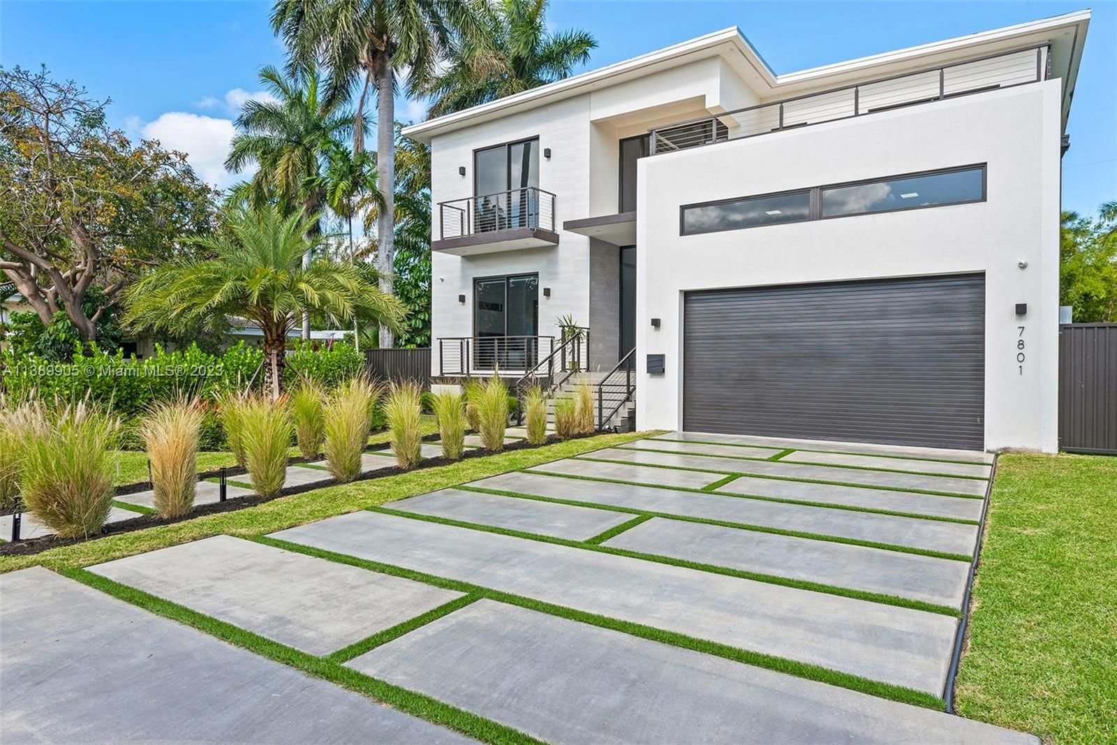 Real estate property located at 7801 Miami View Dr, Miami-Dade County, North Bay Village, FL
