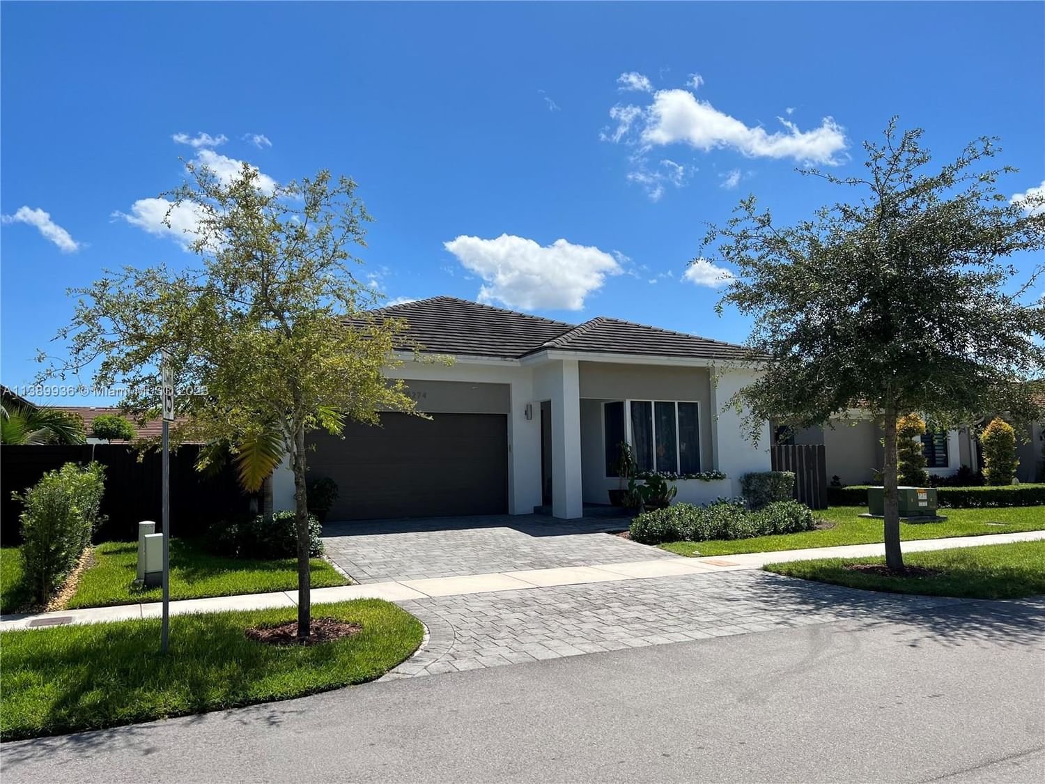Real estate property located at 15274 176th Ln, Miami-Dade County, Miami, FL