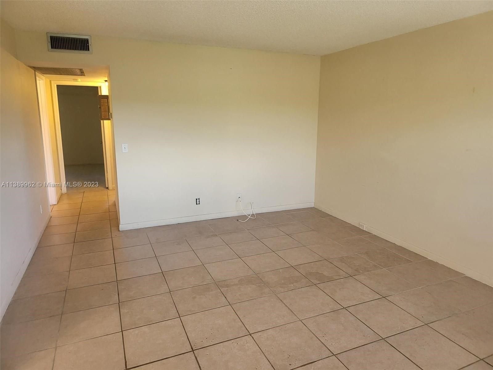 Real estate property located at 13250 7th Ct #406L, Broward County, Pembroke Pines, FL