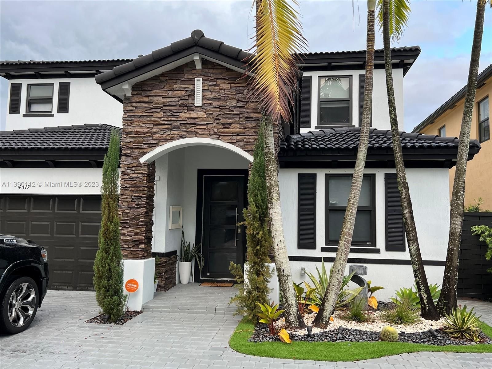 Real estate property located at 4317 164th Ct, Miami-Dade County, INTERLAKEN, Miami, FL