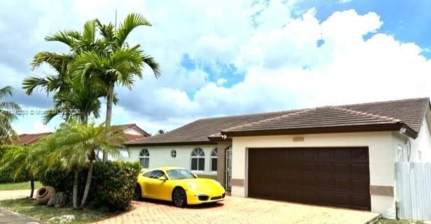Real estate property located at 14911 150th St, Miami-Dade County, Miami, FL