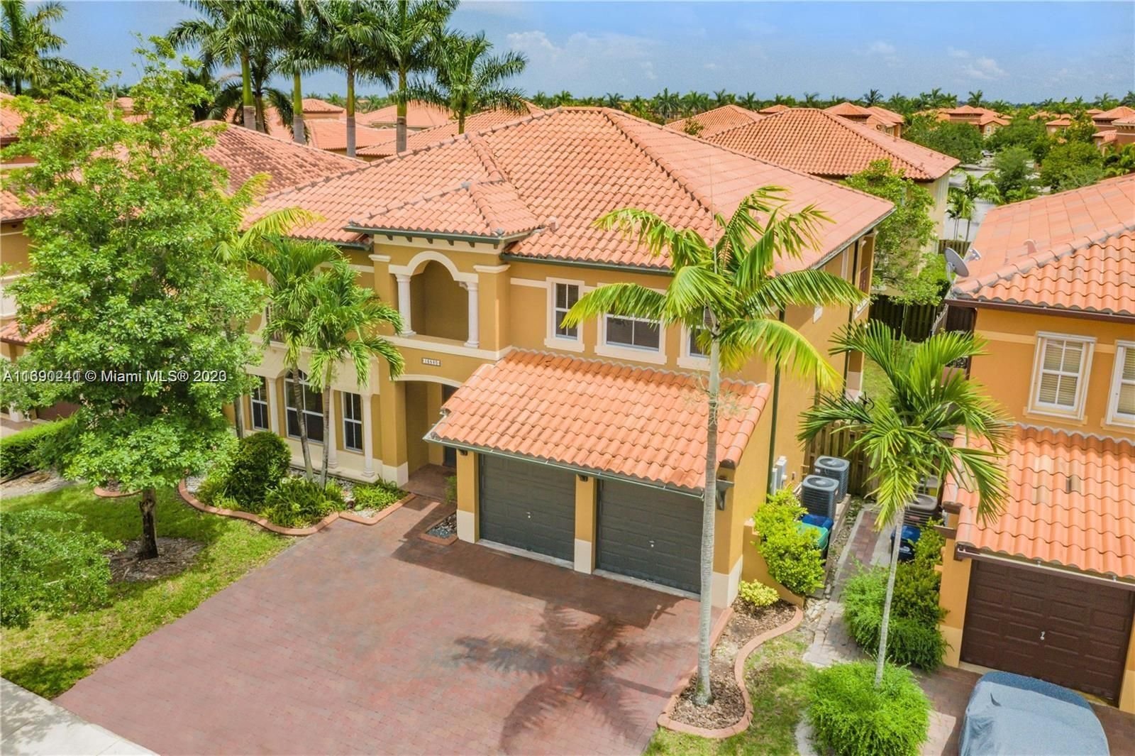 Real estate property located at 15580 26th Ter, Miami-Dade County, Miami, FL