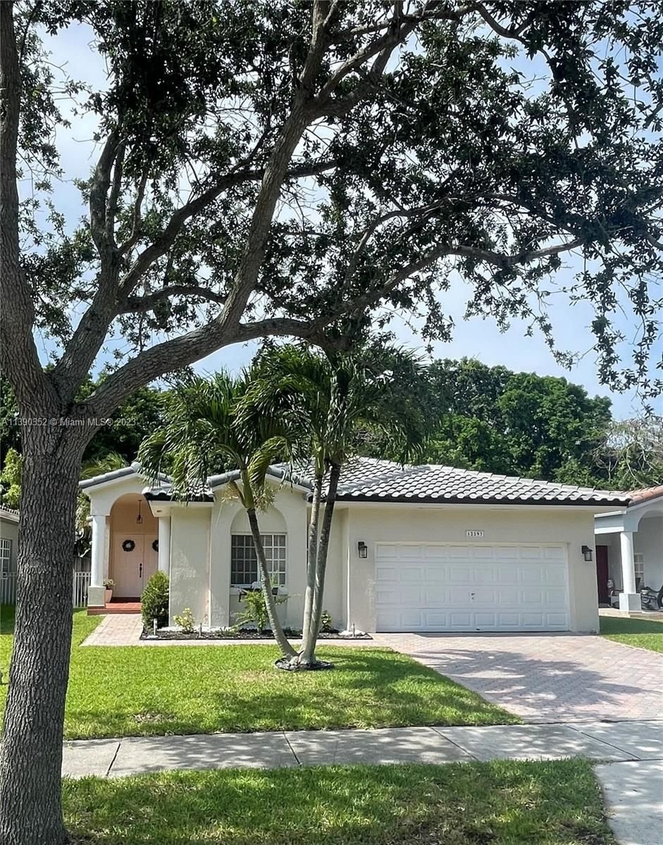 Real estate property located at 12297 Natalies Cove Rd, Broward County, Cooper City, FL