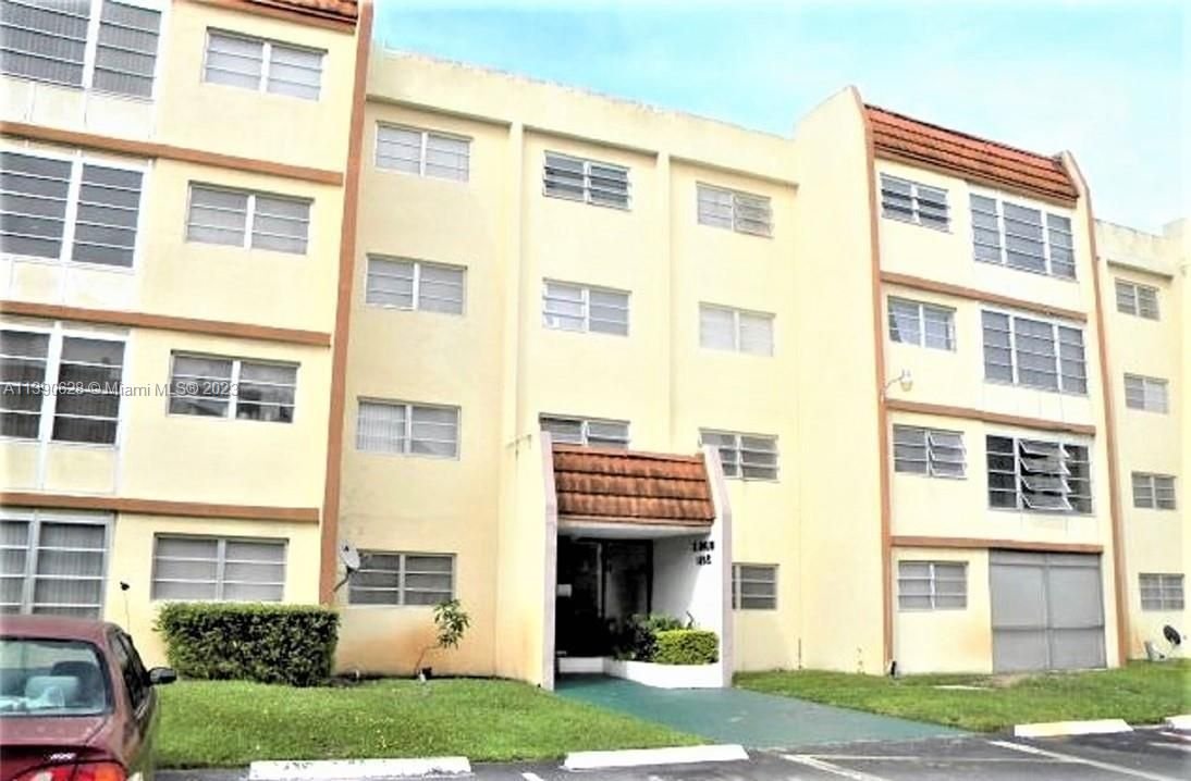 Real estate property located at 2451 41st Ave #302, Broward County, Lauderhill, FL