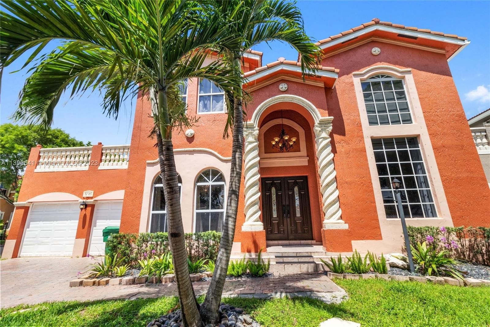 Real estate property located at 5180 108th Pl, Miami-Dade County, PIAZZA VECCHIA, Doral, FL