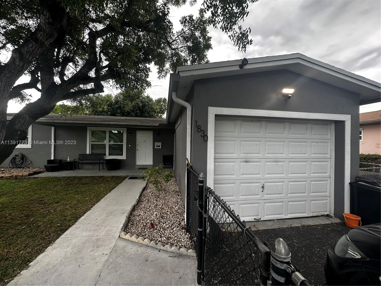 Real estate property located at 1830 27th Ave, Broward County, Hollywood, FL