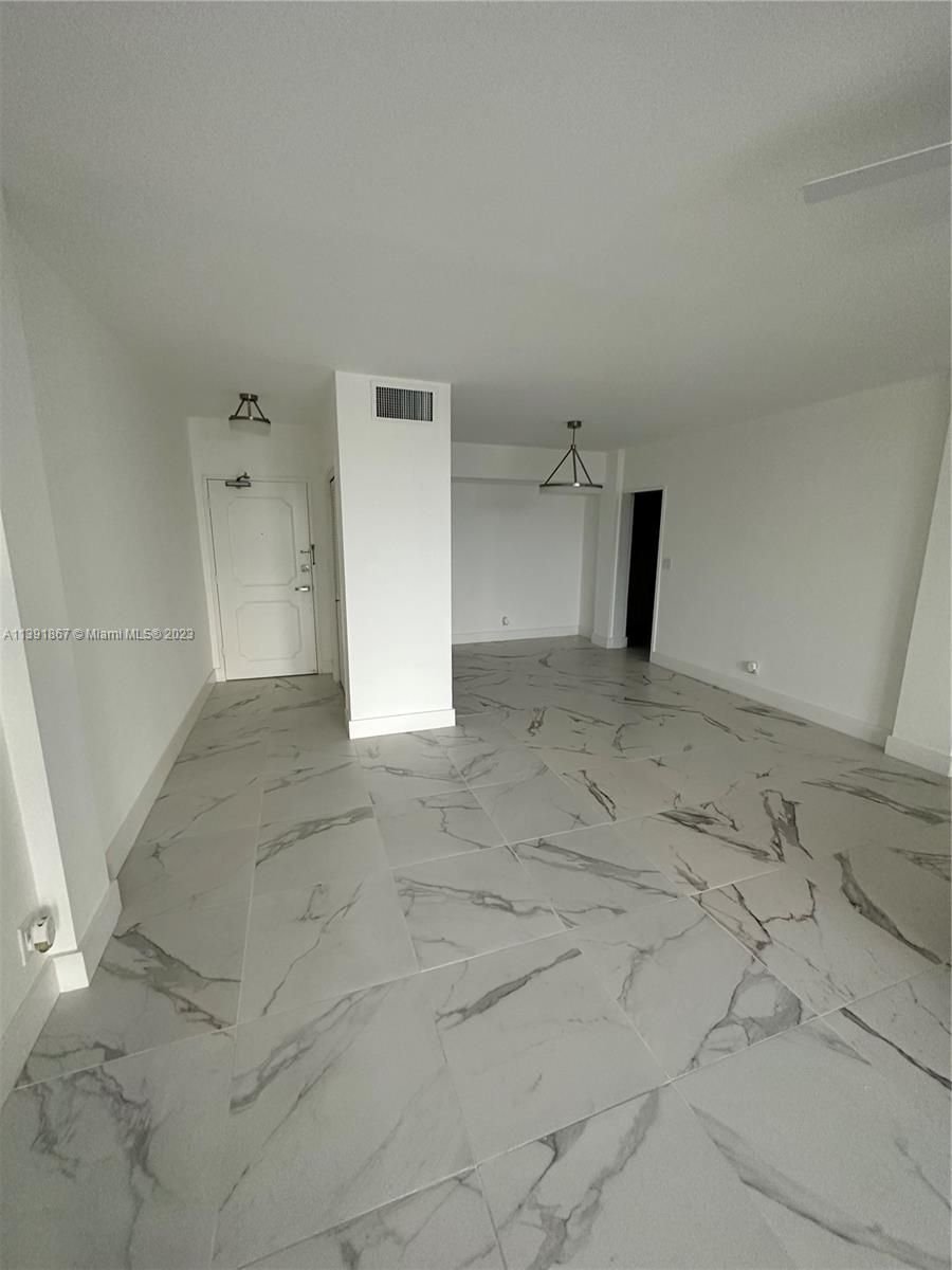 Real estate property located at 9381 Bay Harbor Dr #701N, Miami-Dade County, LONDON TOWERS CONDO, Bay Harbor Islands, FL
