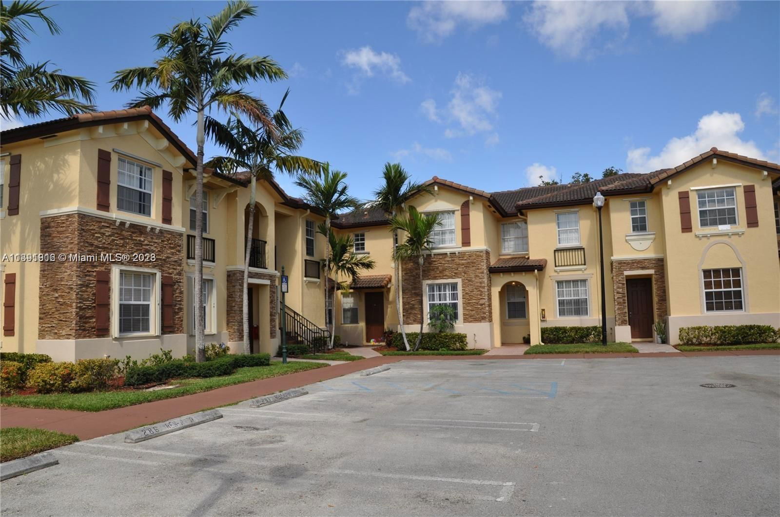 Real estate property located at 1388 33rd Ave #105-24, Miami-Dade County, Homestead, FL